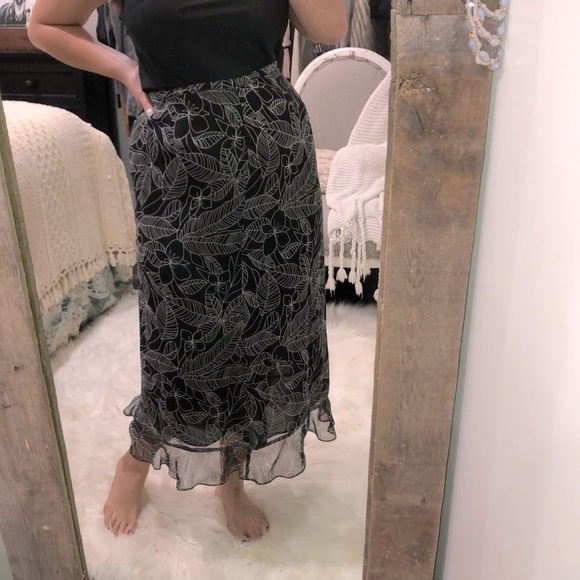 Choices size medium black & white maxi skirt - Picture 1 of 6
